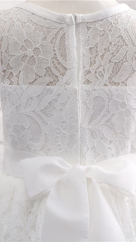 Minimalist A-line White Flower Girl Dresses Round Neck Lace Short Gown LFNGA005