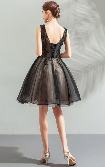 Feminine A-line Black Evening Dress V Neck Tulle Short Formal Dress LFNC0392