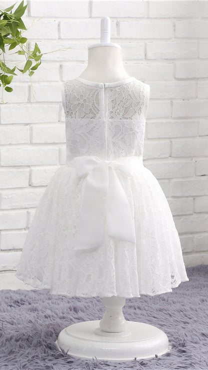 Minimalist A-line White Flower Girl Dresses Round Neck Lace Short Gown LFNGA005