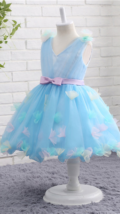 Gorgeous A-line Blue Flower Girl Dresses V Neck Embossed Tulle Short Gown LFNGA003