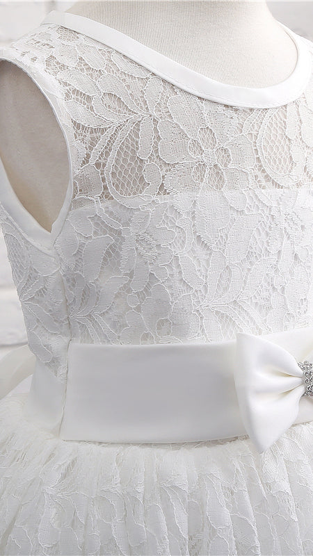 Minimalist A-line White Flower Girl Dresses Round Neck Lace Short Gown LFNGA005