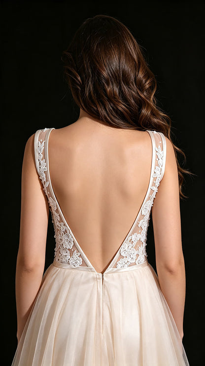 Romantic A-line Champagne Evening Gowns V Neck Lace&Tulle Long Formal Dress LFNL0622