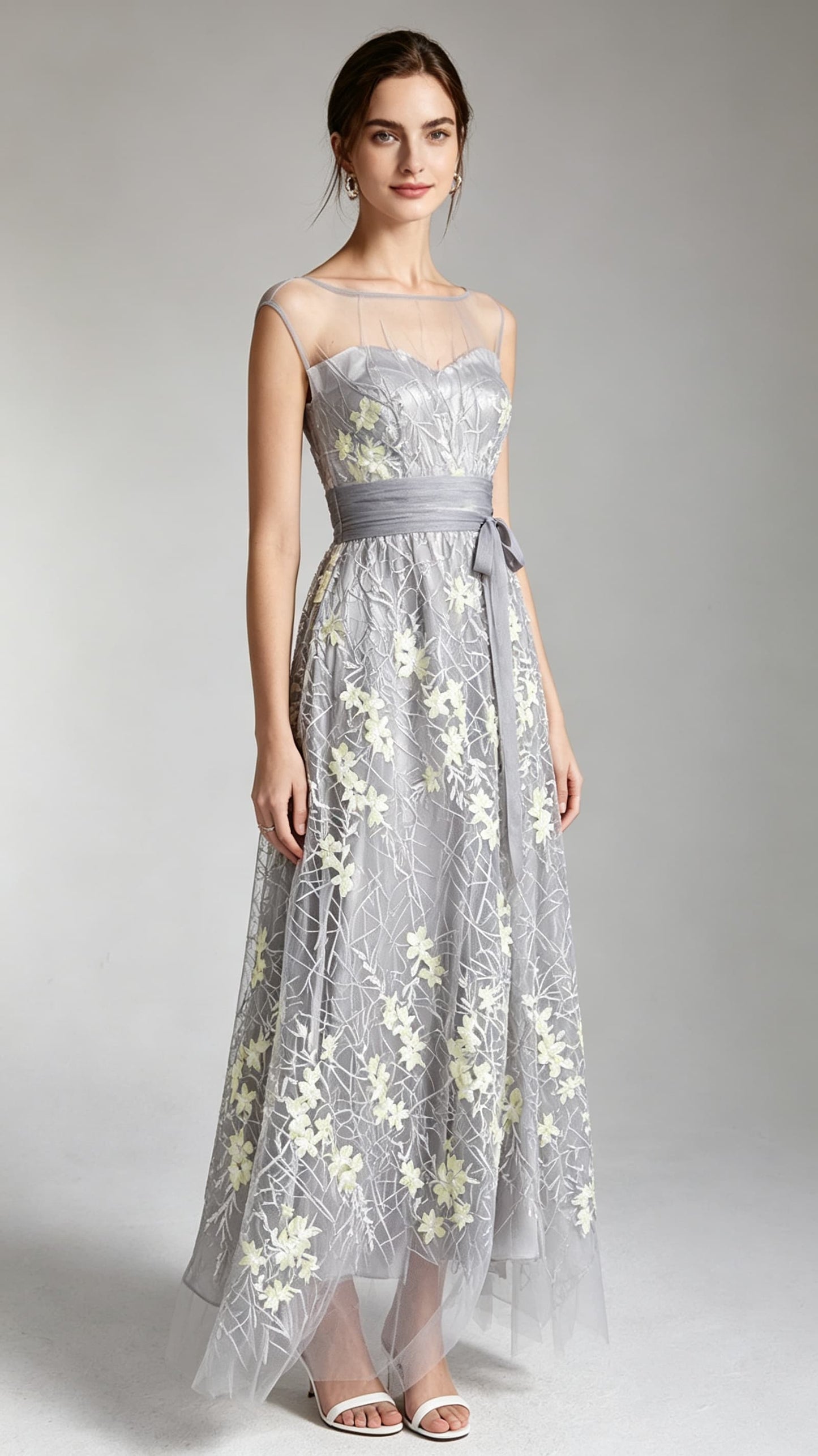 Beautiful tailored A-line Grey Evening Gowns Tulle Formal Dress LFNC0011