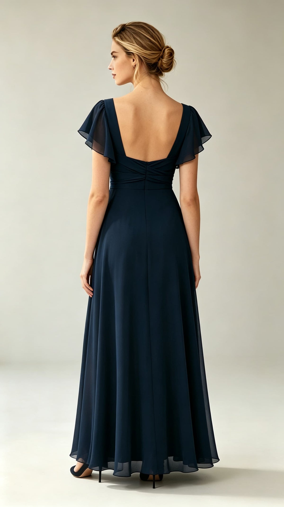 2026 A-line Navy Blue Bridesmaid Gowns UK Sweetheart Chiffon Long Prom Gowns LFNL0816